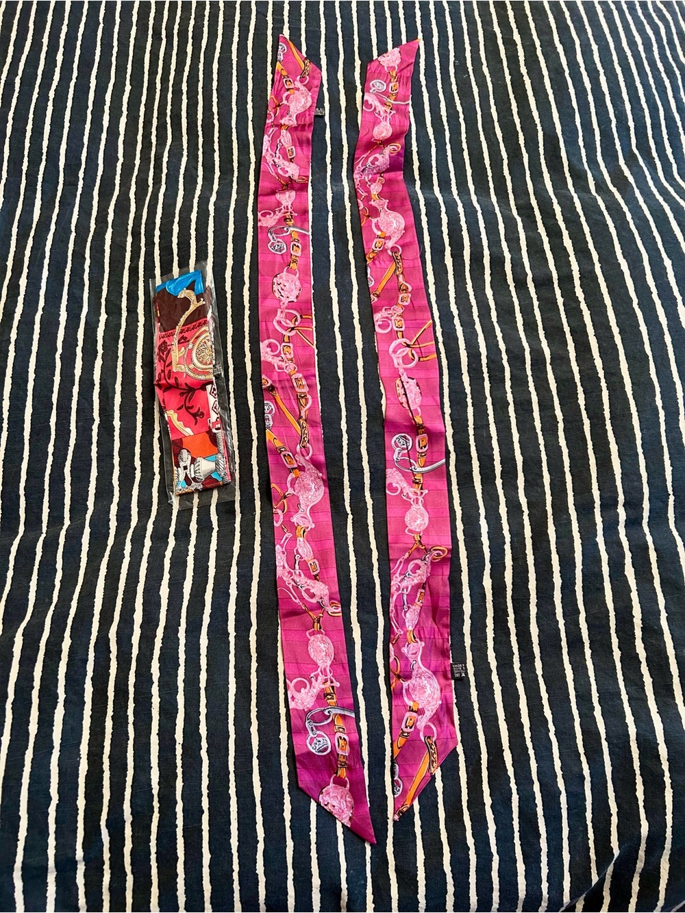 Multiple Silk Twilly Scarves for Handbag Handles and Accessories - Picture 6 of 6